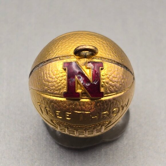 VTG 1940s 10k Gold Filled Nebraska Free Throw Basketball Pendant Sports Charm - Picture 8 of 13
